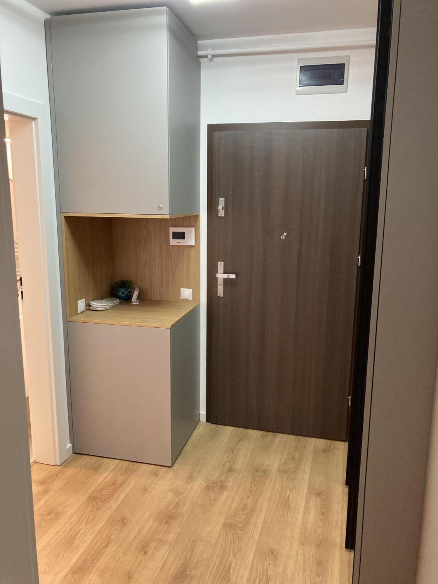 Meb Apartments - Park Lake 克卢日-纳波卡 外观 照片